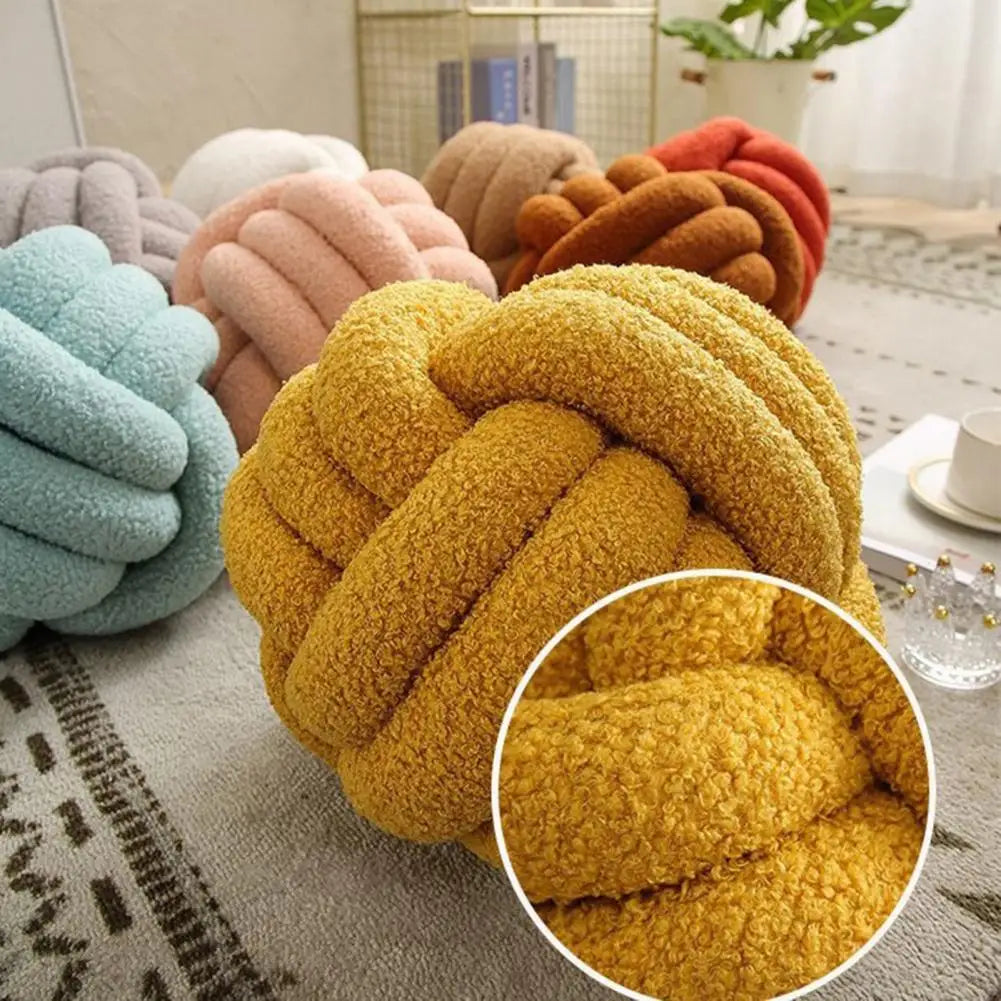 Knot Pillow