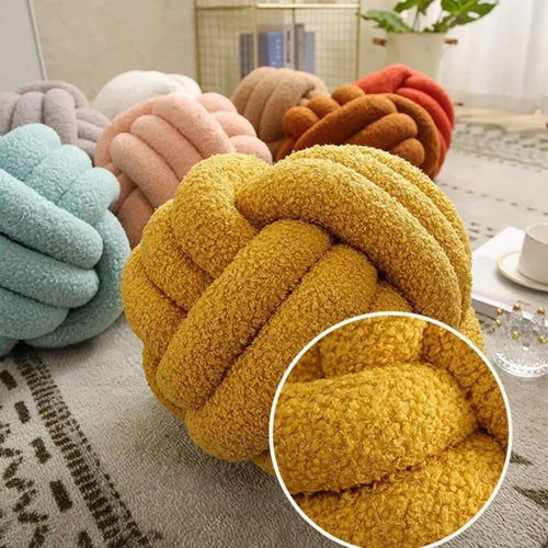 Knot Pillow